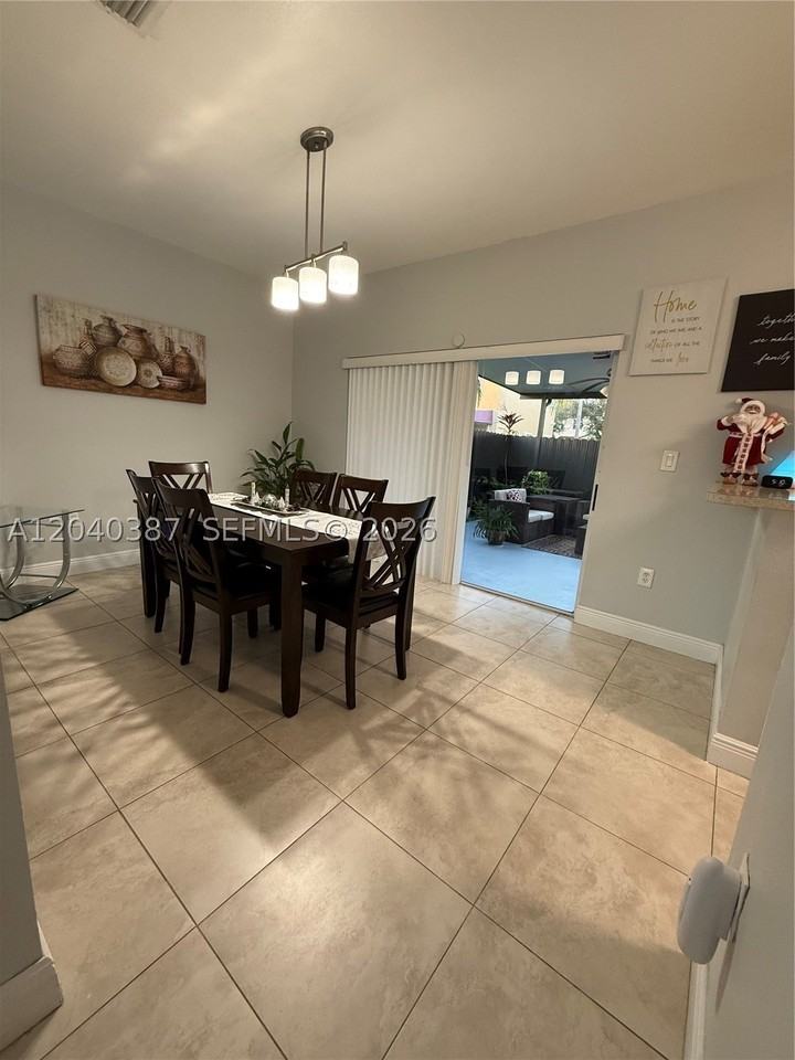 4117 Ne 24th Dr #4117 - Photo 7 of 22