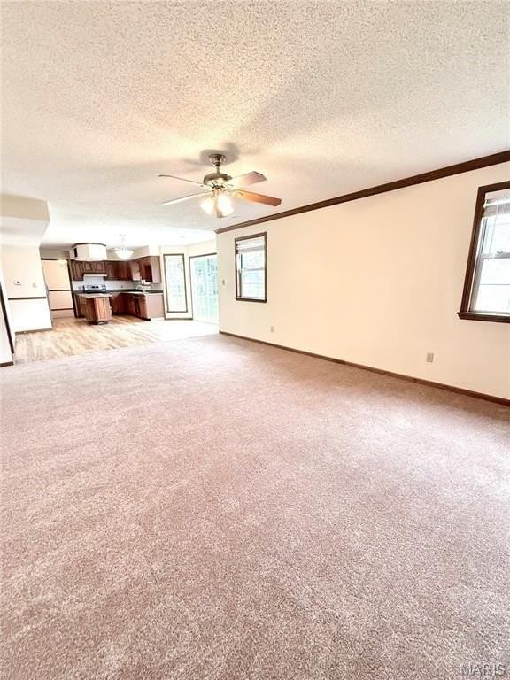 3239 Fielding Ln - Photo 4 of 32