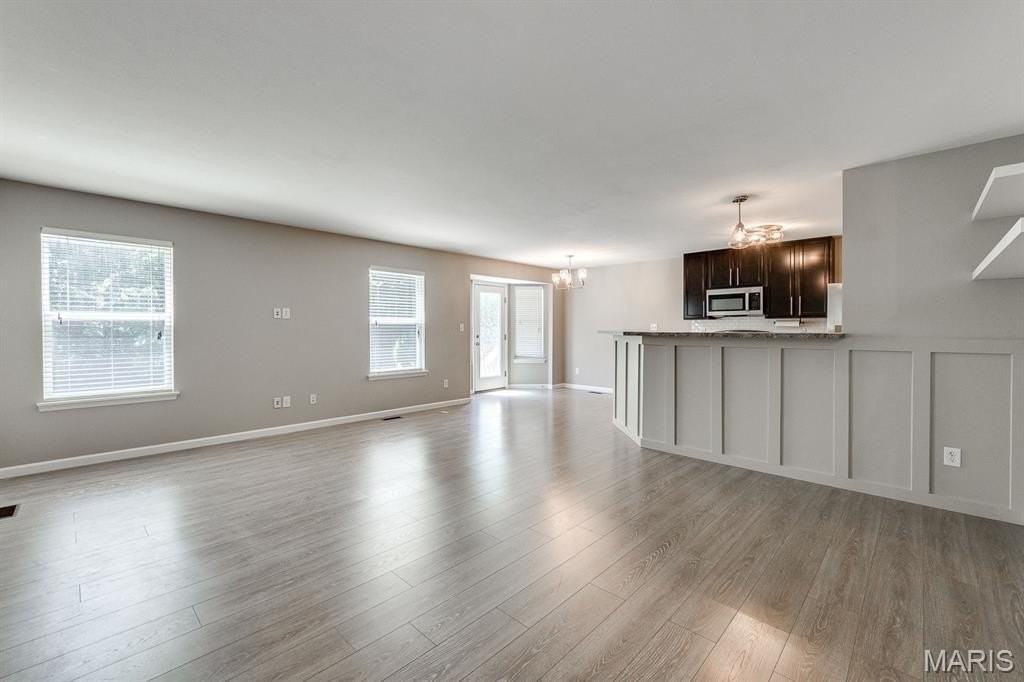 529 Parkgate Dr - Photo 2 of 41