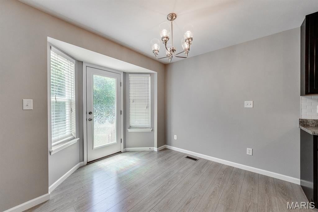 529 Parkgate Dr - Photo 6 of 41