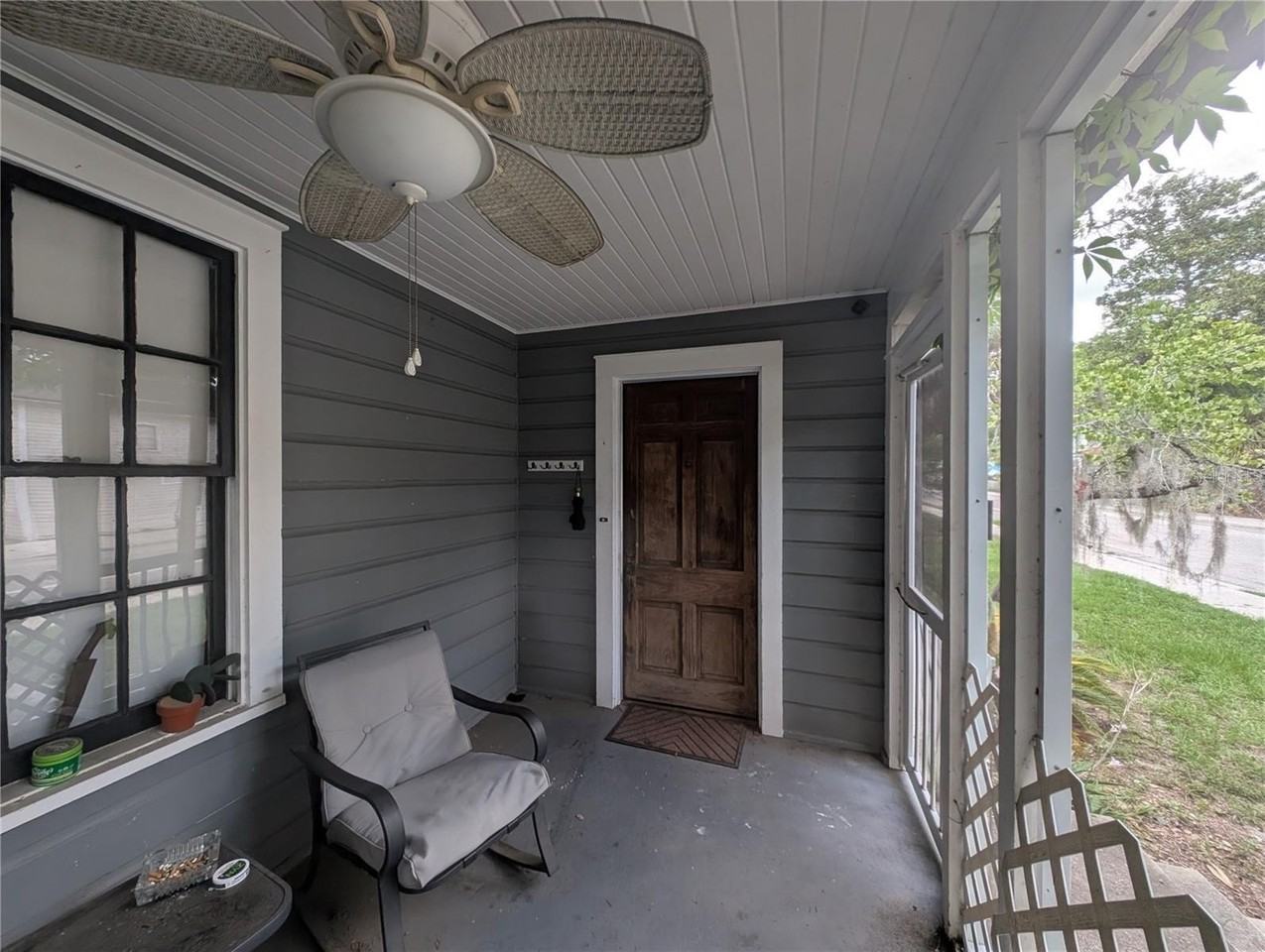 234 Sw 3rd St - Photo 4 of 20