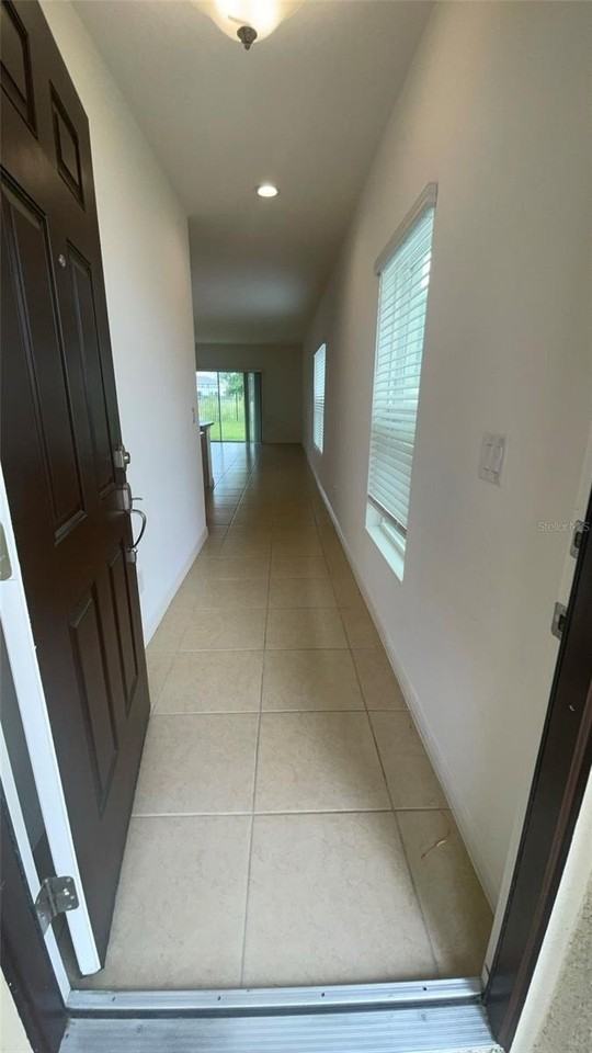 908 Anna Pl - Photo 2 of 18