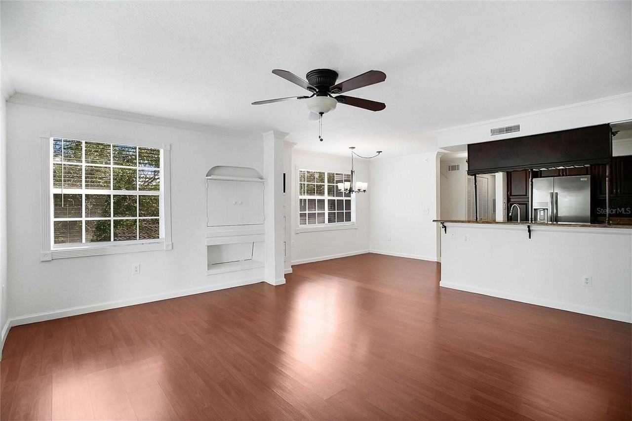 13815 Fairway Island Dr #1328 - Photo 6 of 23