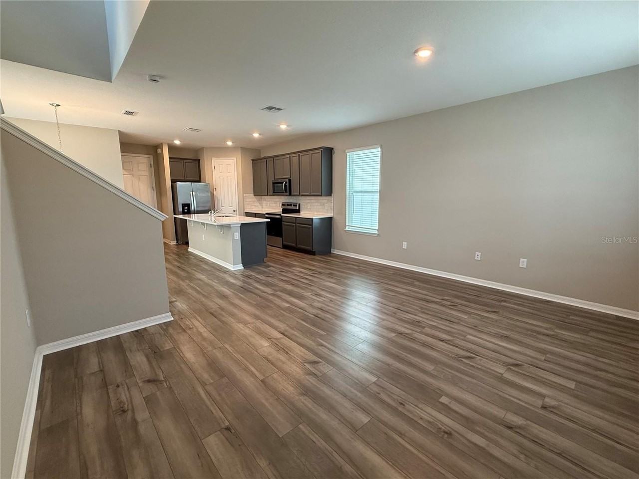 14050 Frasier St - Photo 3 of 31