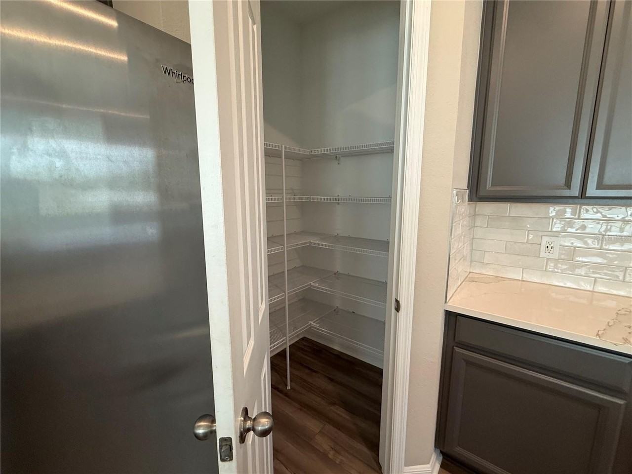 14050 Frasier St - Photo 6 of 31