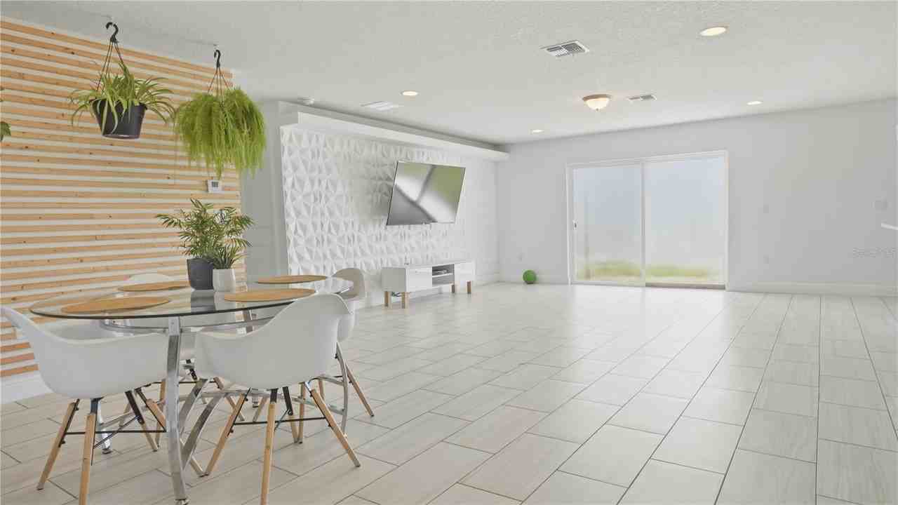 16 Alicante Ct - Photo 2 of 40
