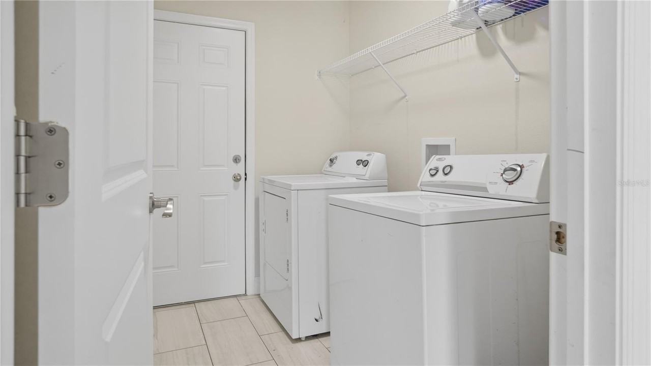 16 Alicante Ct - Photo 6 of 40