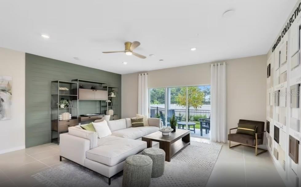 3335 Canyon Bay Pt - Photo 3 of 9
