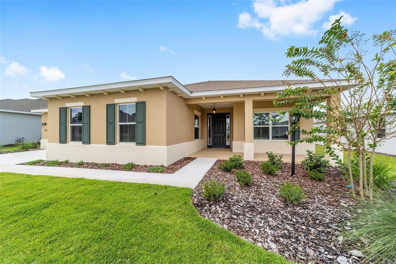 10001 Sw 106th Cir - Photo 2 of 42