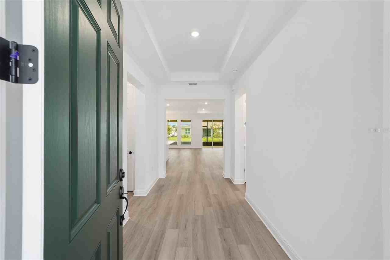 10001 Sw 106th Cir - Photo 5 of 42