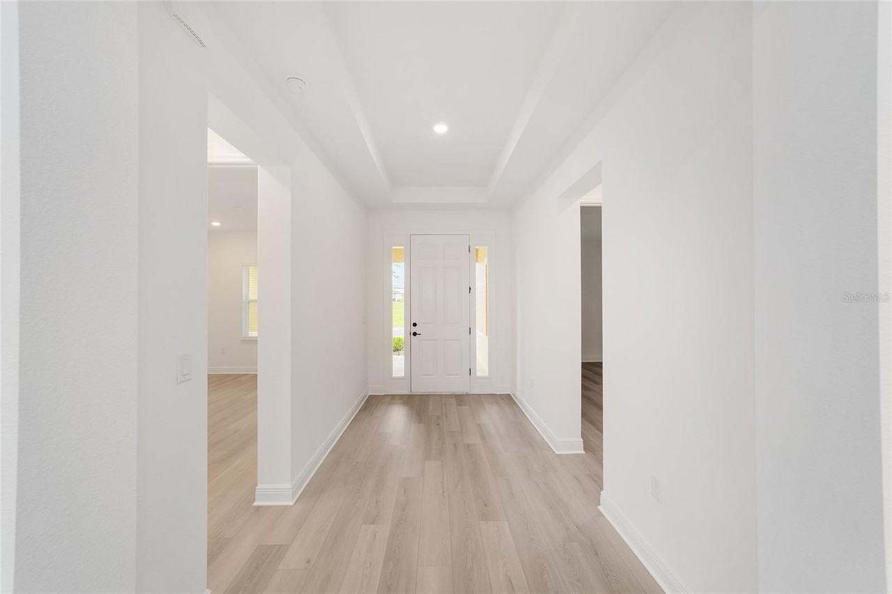10001 Sw 106th Cir - Photo 6 of 42