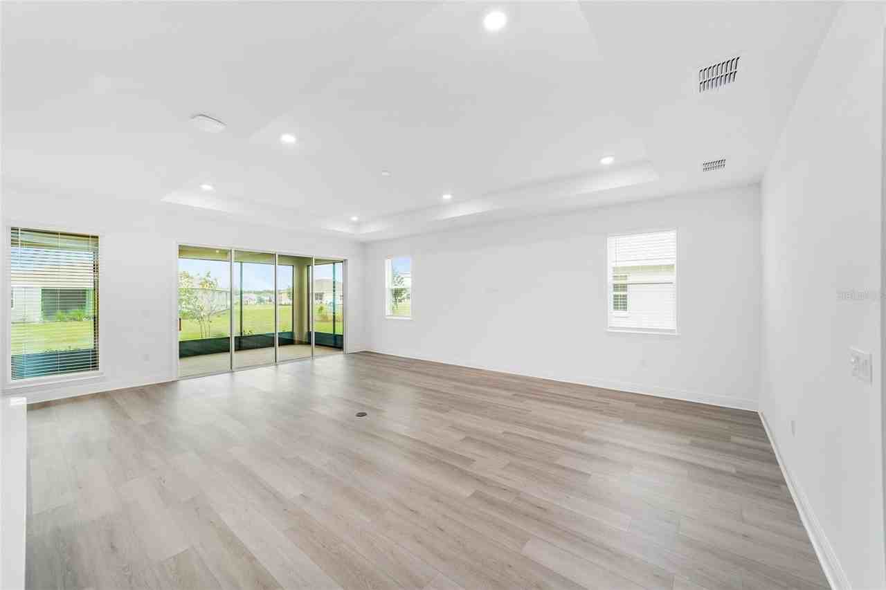 10001 Sw 106th Cir - Photo 7 of 42