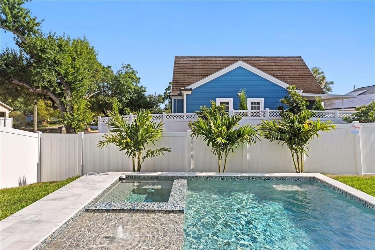 3202 W La Salle St #A - Photo 6 of 50