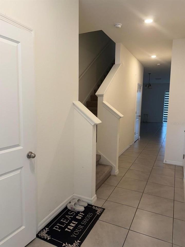 34272 Redwood Dawn Ln - Photo 3 of 18