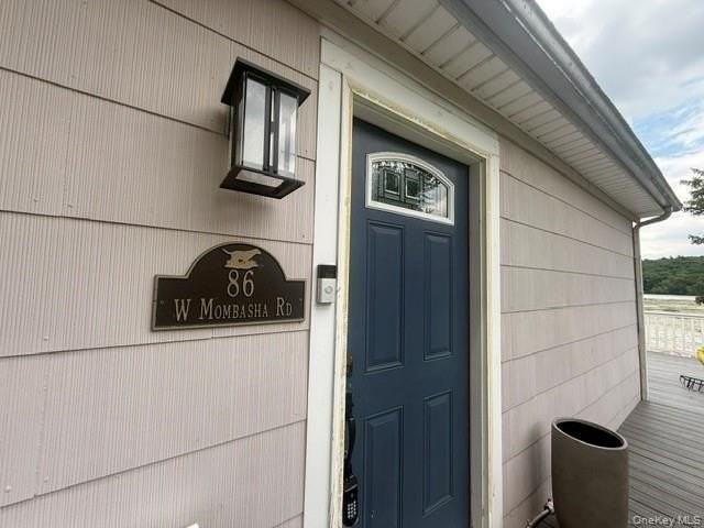 86 W Mombasha Rd - Photo 2 of 18