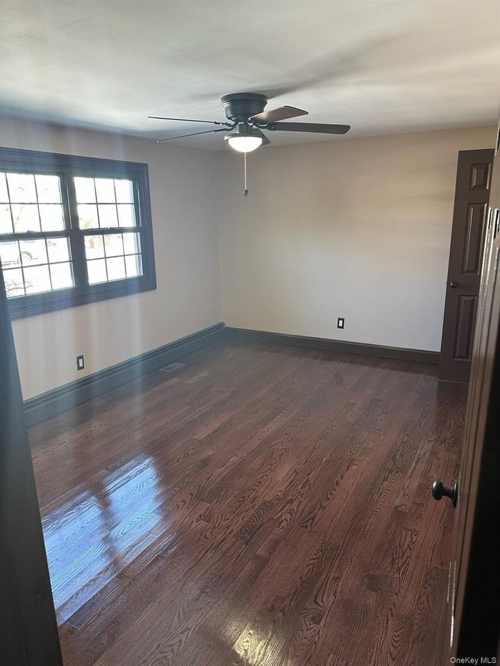 497 Pierce St #1stFL - Photo 2 of 7