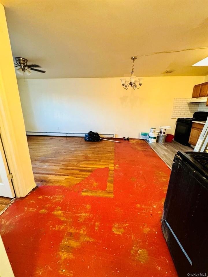 10612 156th St #3rdFL - Photo 5 of 11