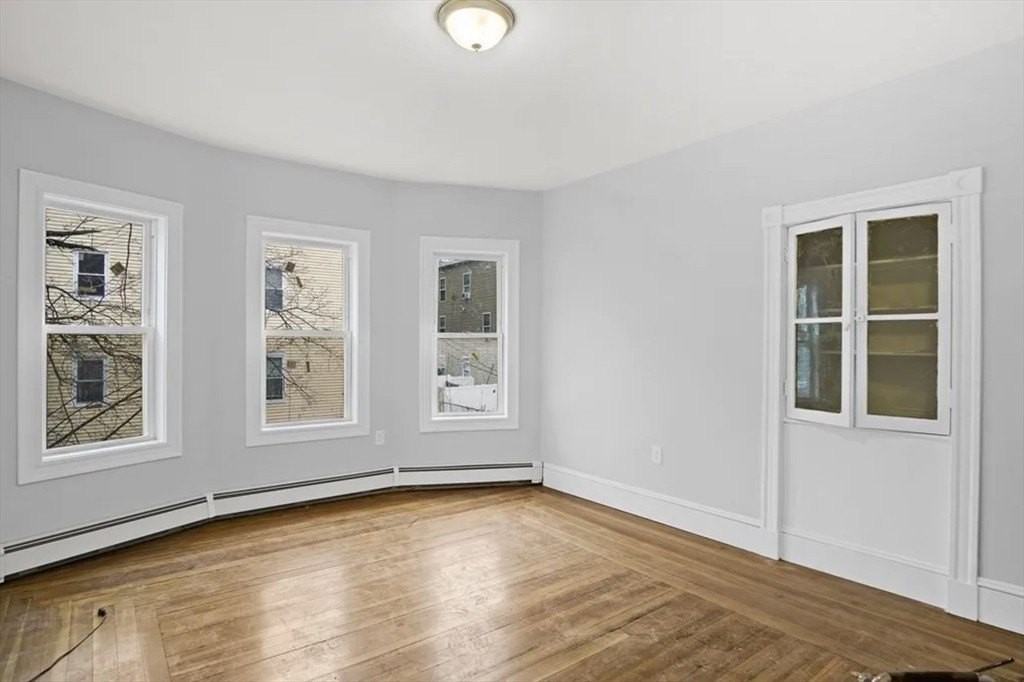 38 Woodford St #2 - Photo 3 of 17