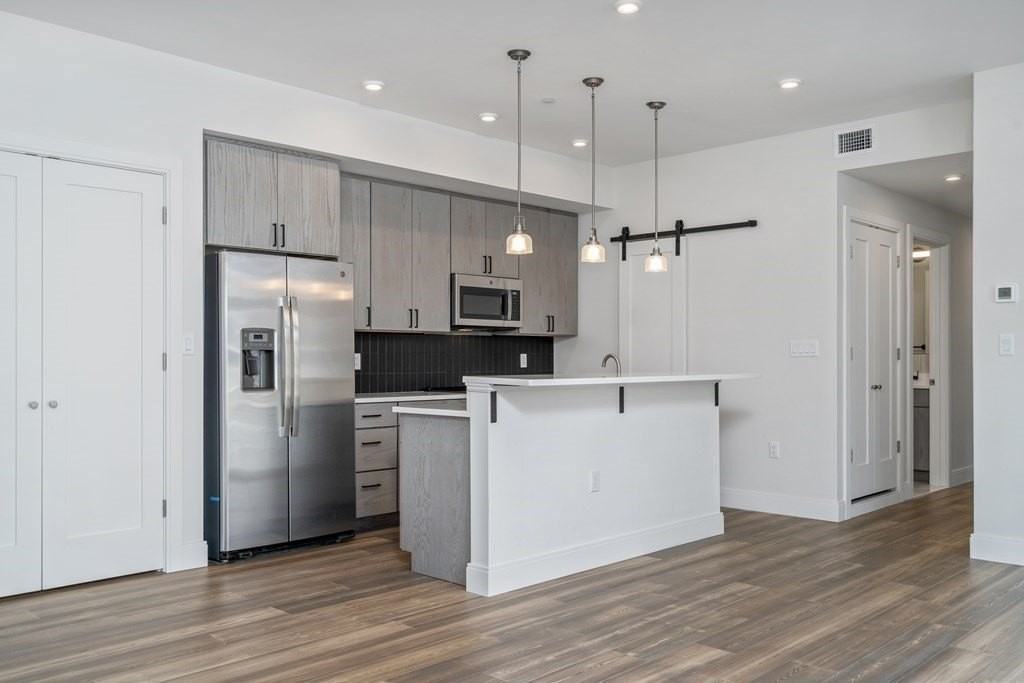 429 Cherry St #7 - Photo 5 of 22
