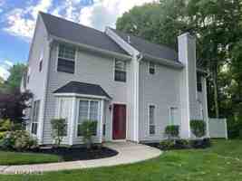 featured image of 76 Foxwood Pl