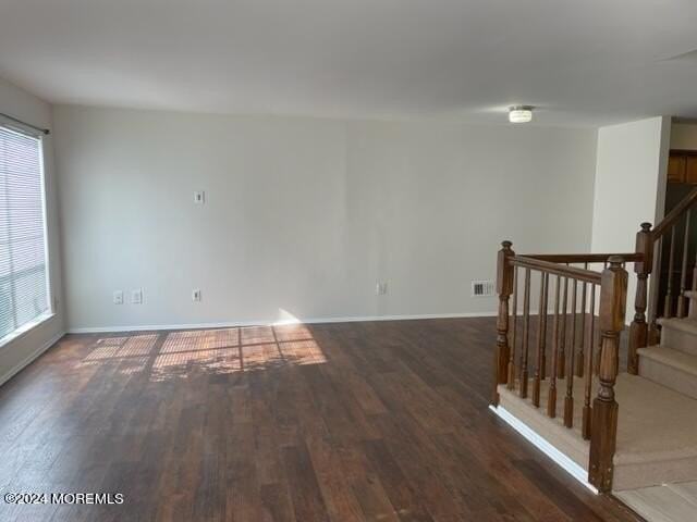 76 Foxwood Pl - Photo 4 of 18