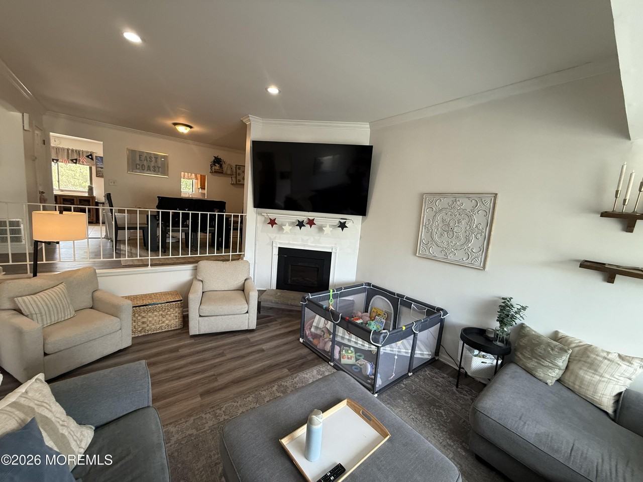 211 Clubhouse Dr - Photo 6 of 29
