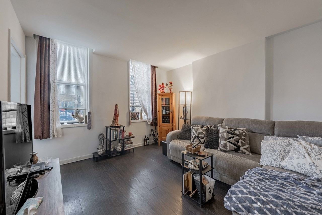 3266 S Bell Ave #1 - Photo 6 of 22