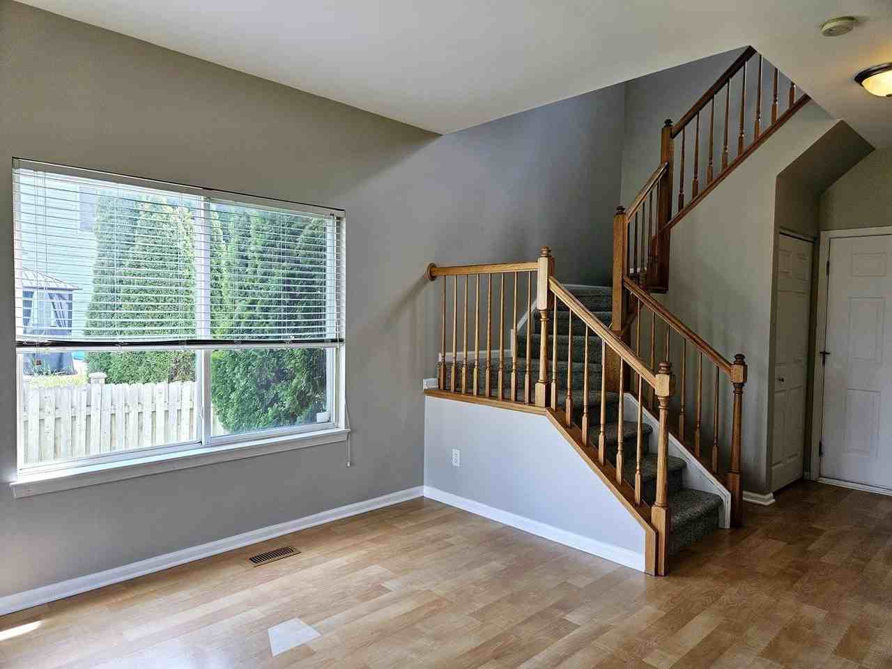 14127 Faulkner Ct - Photo 3 of 21