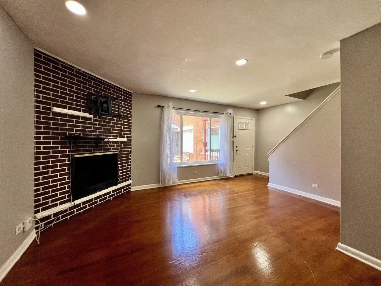 1414 W Chase Ave #D - Photo 2 of 21