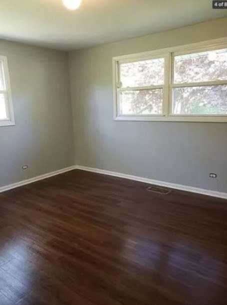 17950 Michael Ave - Photo 4 of 7