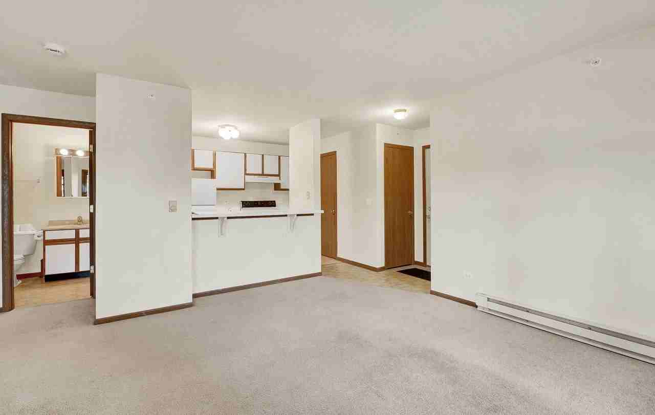 330 Leah Ln #2C - Photo 6 of 17