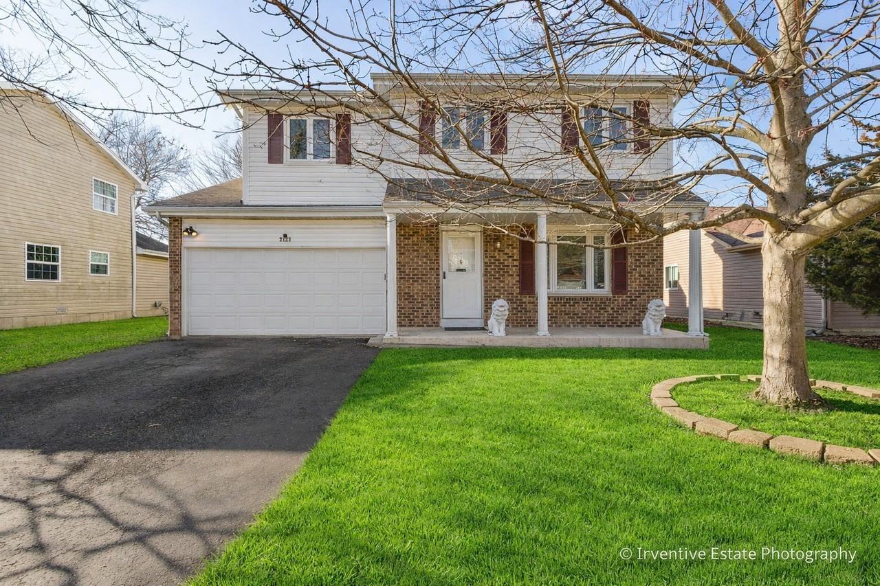 3128 Quincy Ln - Photo 2 of 28