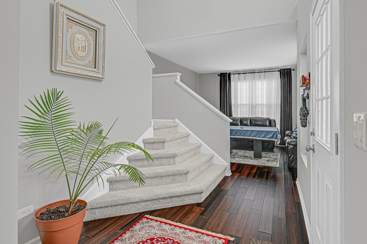 5103 Gardiner Glenn Dr - Photo 3 of 14