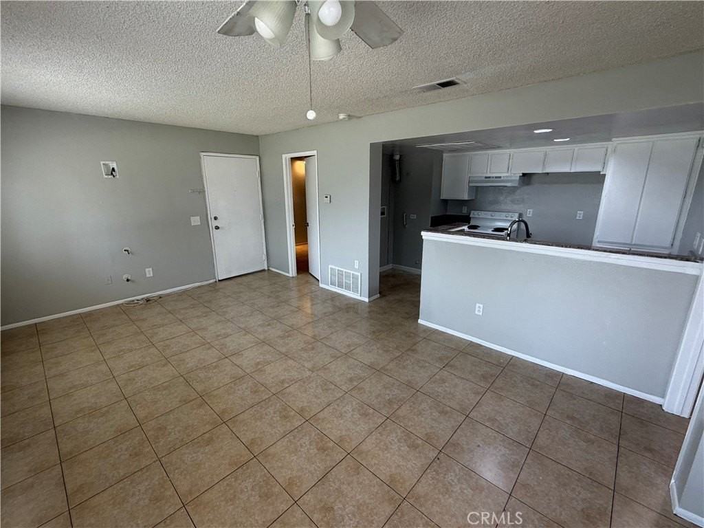 3732 Oak Creek Dr #E - Photo 6 of 16