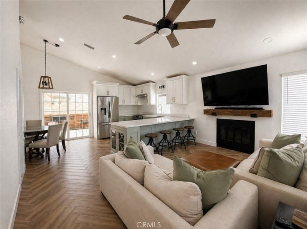 23167 Canyon Pines Pl - Photo 2 of 9