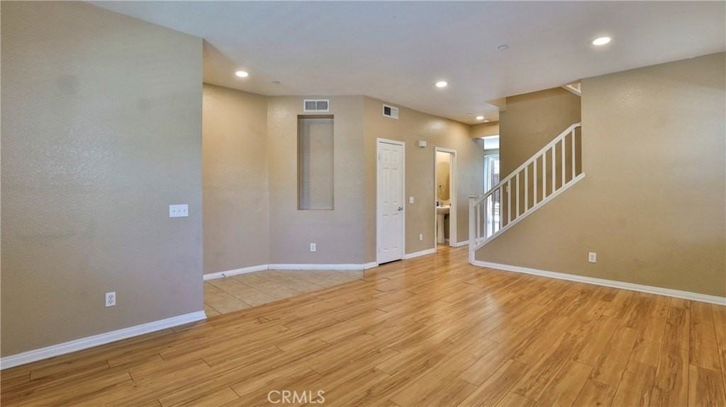 1765 Yvonne Ct - Photo 6 of 50
