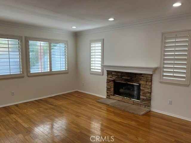 28 Granada - Photo 4 of 25