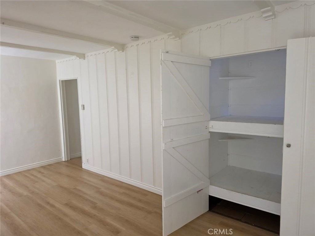 633 Park Ave #C - Photo 4 of 21