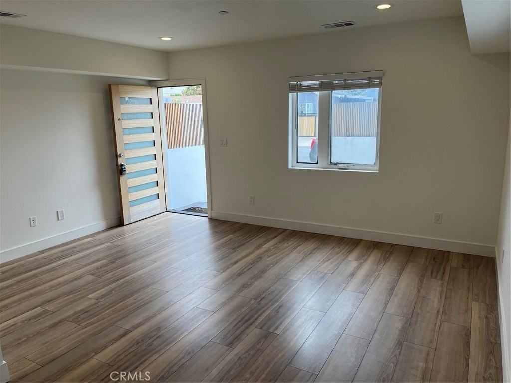 2151 S West View St - Photo 6 of 23