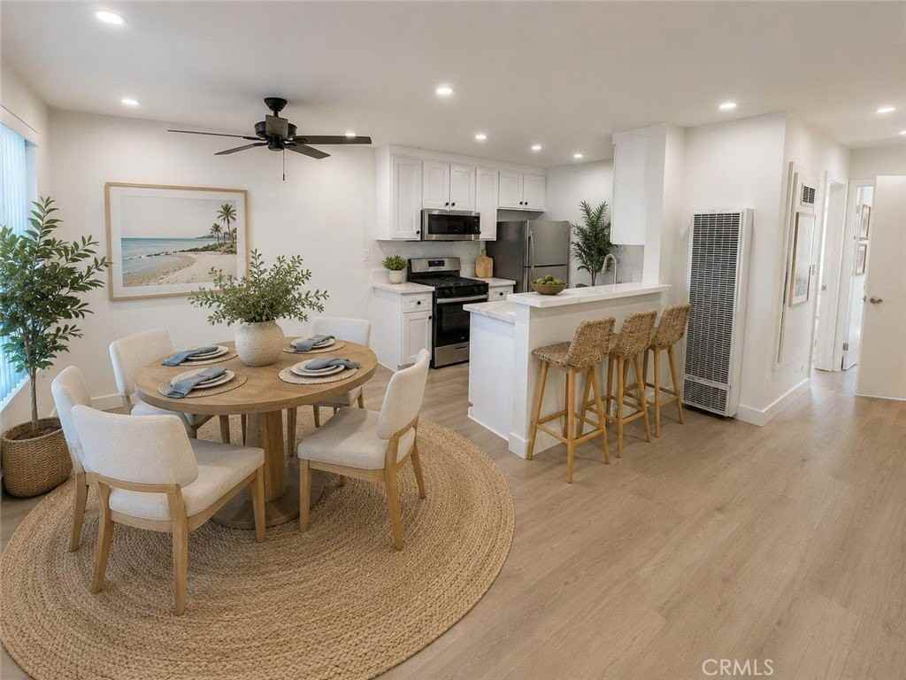1661 W 158th St #103 - Photo 5 of 23