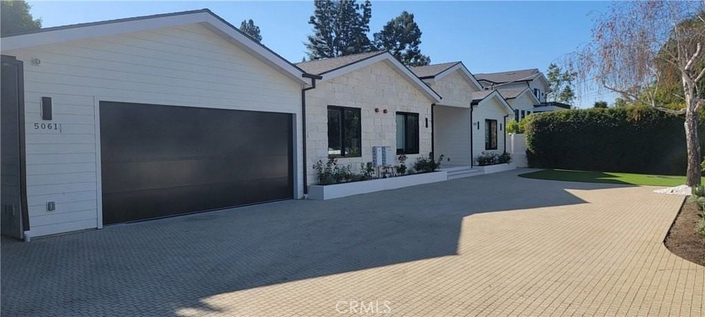 5061 Woodley Ave - Photo 2 of 28