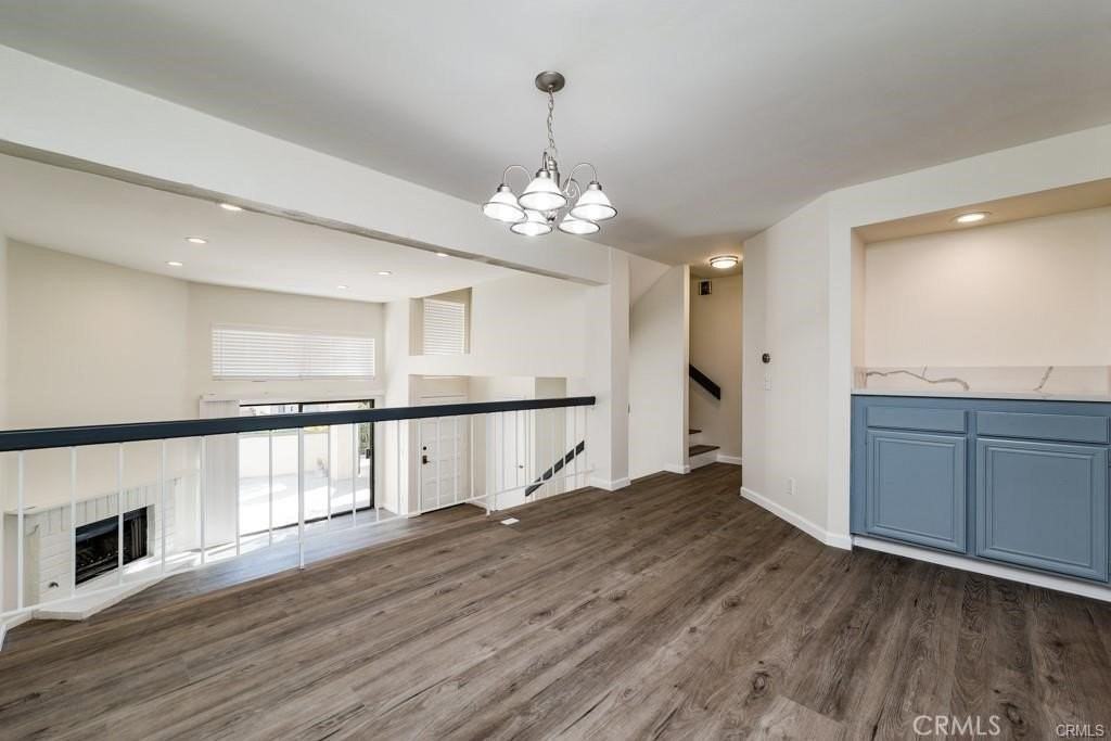 5800 Owensmouth Ave #14 - Photo 5 of 26