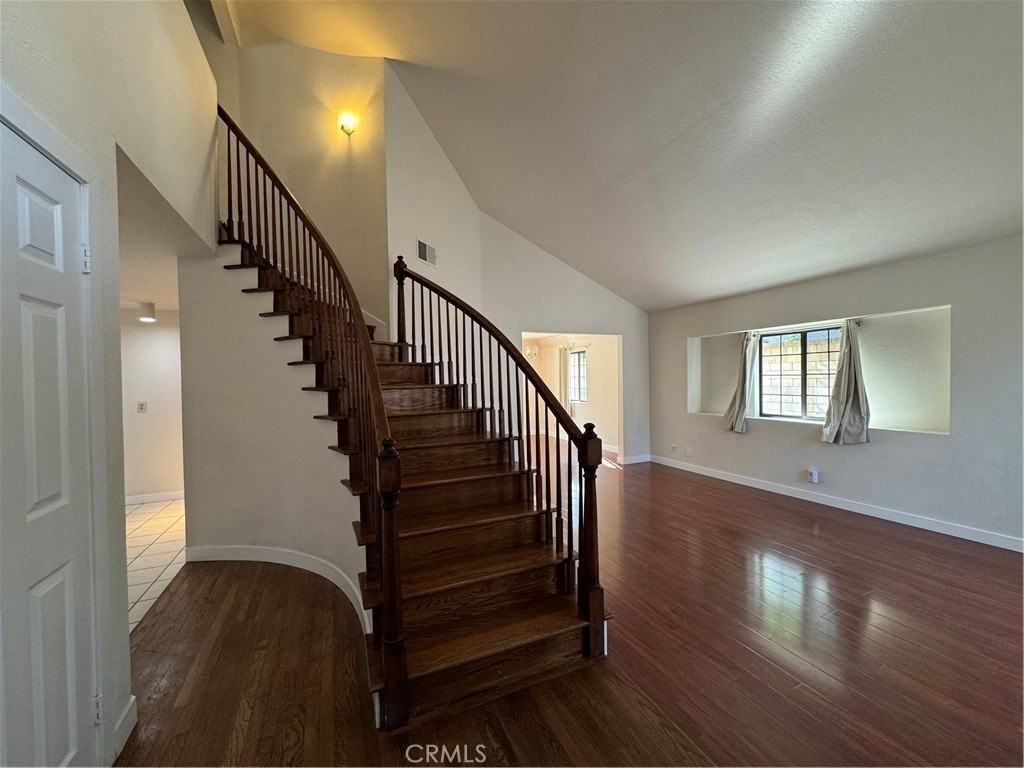 5139 Via Del Valle St - Photo 5 of 36