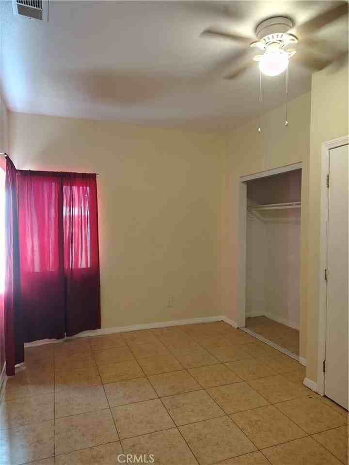 439 W 17th St #3 - Photo 5 of 5