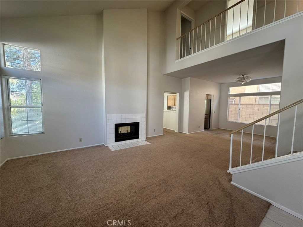 2121 Sun Ridge Dr - Photo 2 of 16
