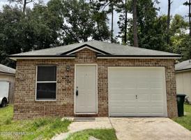 featured image of 8173 Woods Ave