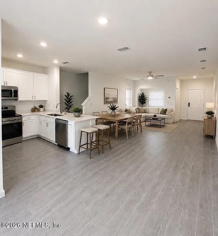 157 Hubbard Bnd - Photo 5 of 35