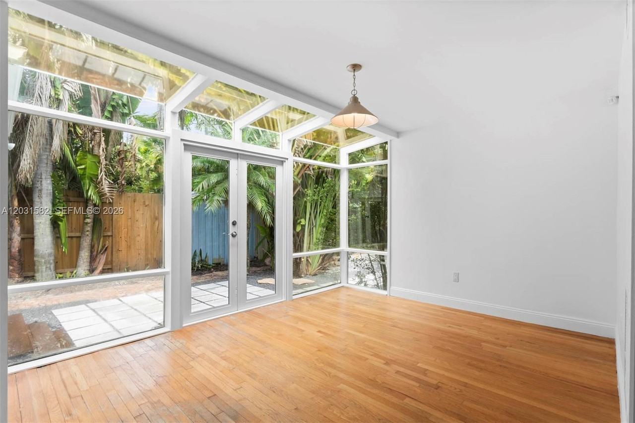 3945 Loquat Ave - Photo 4 of 8