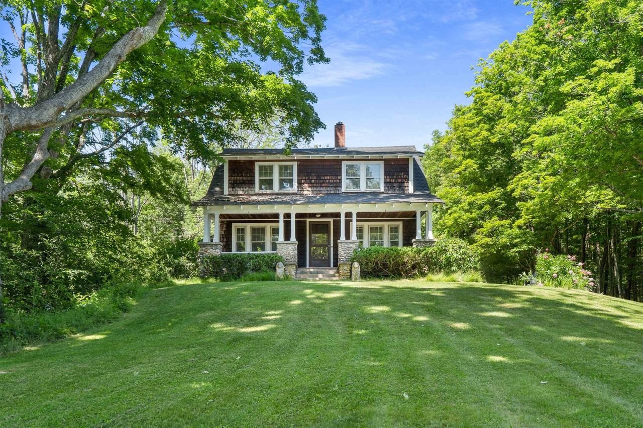15 Sherburne Rd - Photo 2 of 27