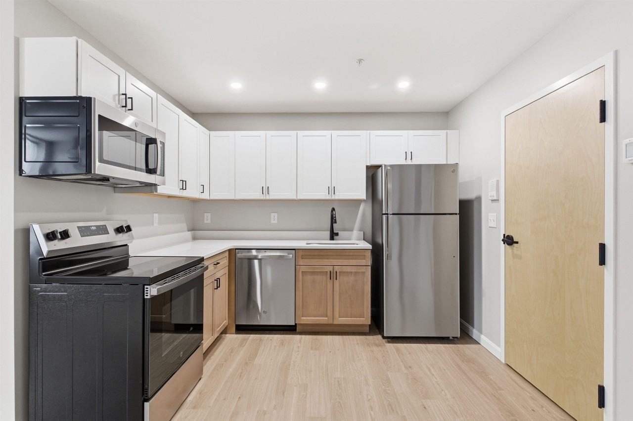 15 Mountain Rd #203 - Photo 5 of 16